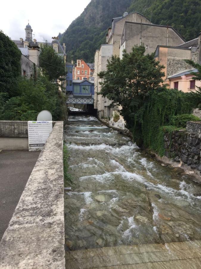 Appartement Prive Dans Residence Balneo Aladin Cauterets Zewnętrze zdjęcie